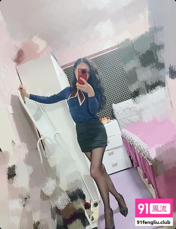 气质女人御姐喷泉